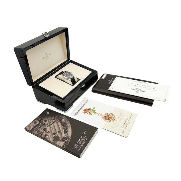 Patek Philippe Calatrava 6007G-011